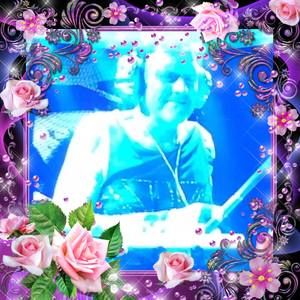 Meet your Posher, Teri